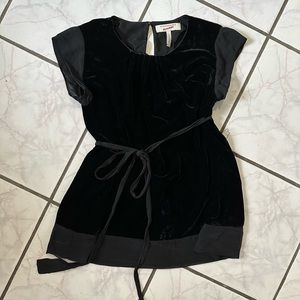 BCBG velvet top